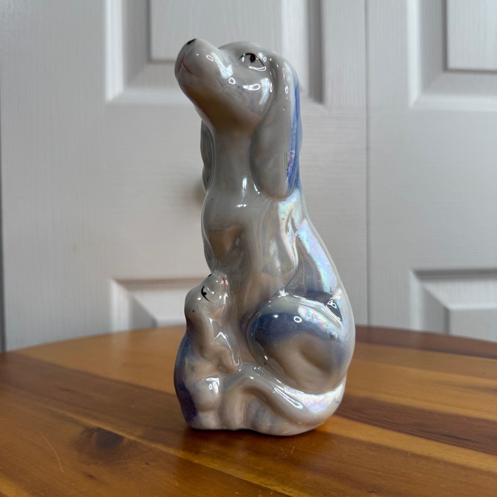 Lusterware opalescent dog mama & puppy decor